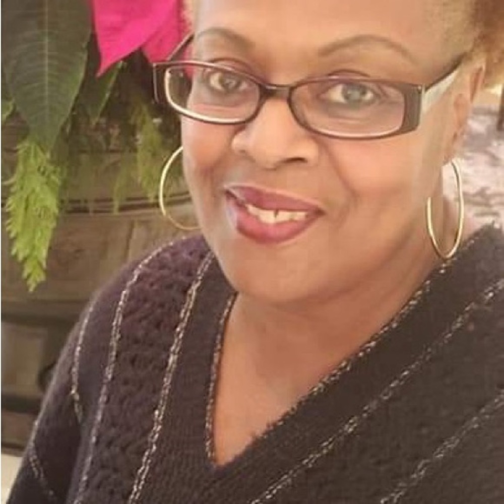 Meet your Posher, Jacqueline